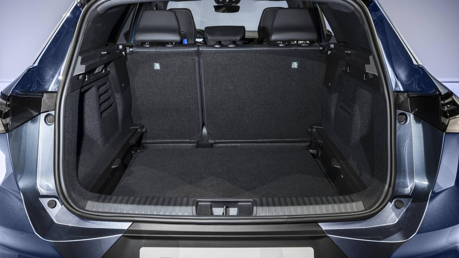 La capacidad del maletero será uno de los argumentos comerciales de este SUV compacto con, presumiblemente, un volumen por encima de la media.