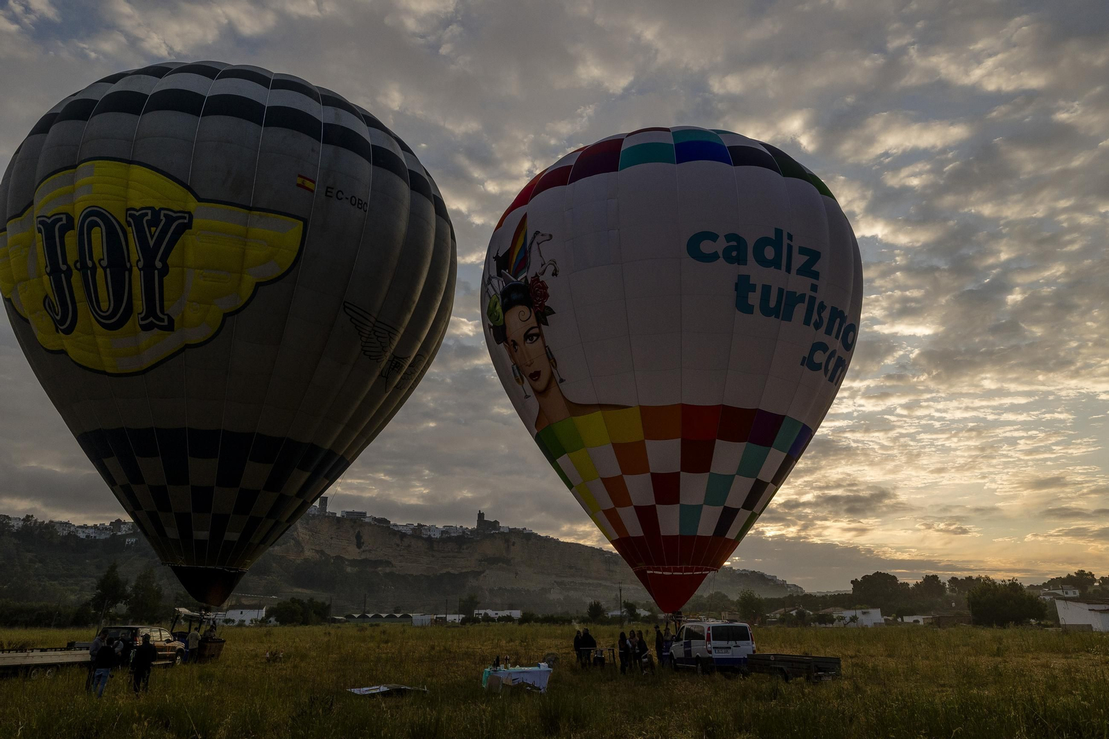 Cádiz desde el cielo en imágenes: así se ve Arcos en globo