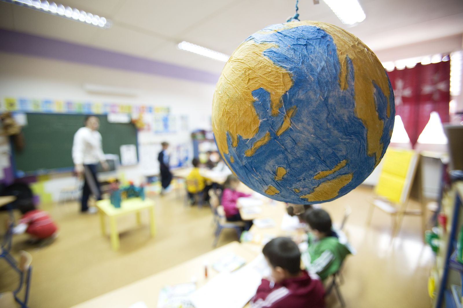 Un aula de un colegio en plena clase