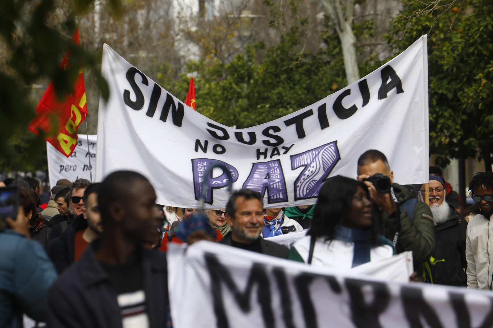 La manifestación antirracista por los derechos de las personas migrantes de Córdoba, en imágenes