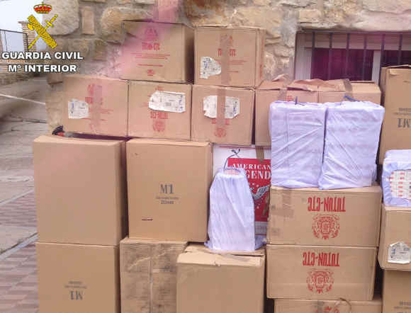 Intervenidas 20.000 cajetillas de tabaco de contrabando en Lebrija