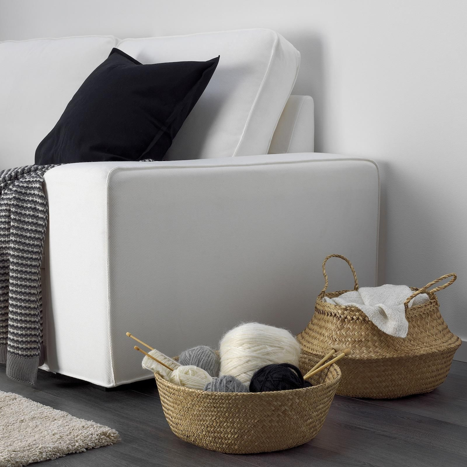 Cesta de mimbre de Ikea.