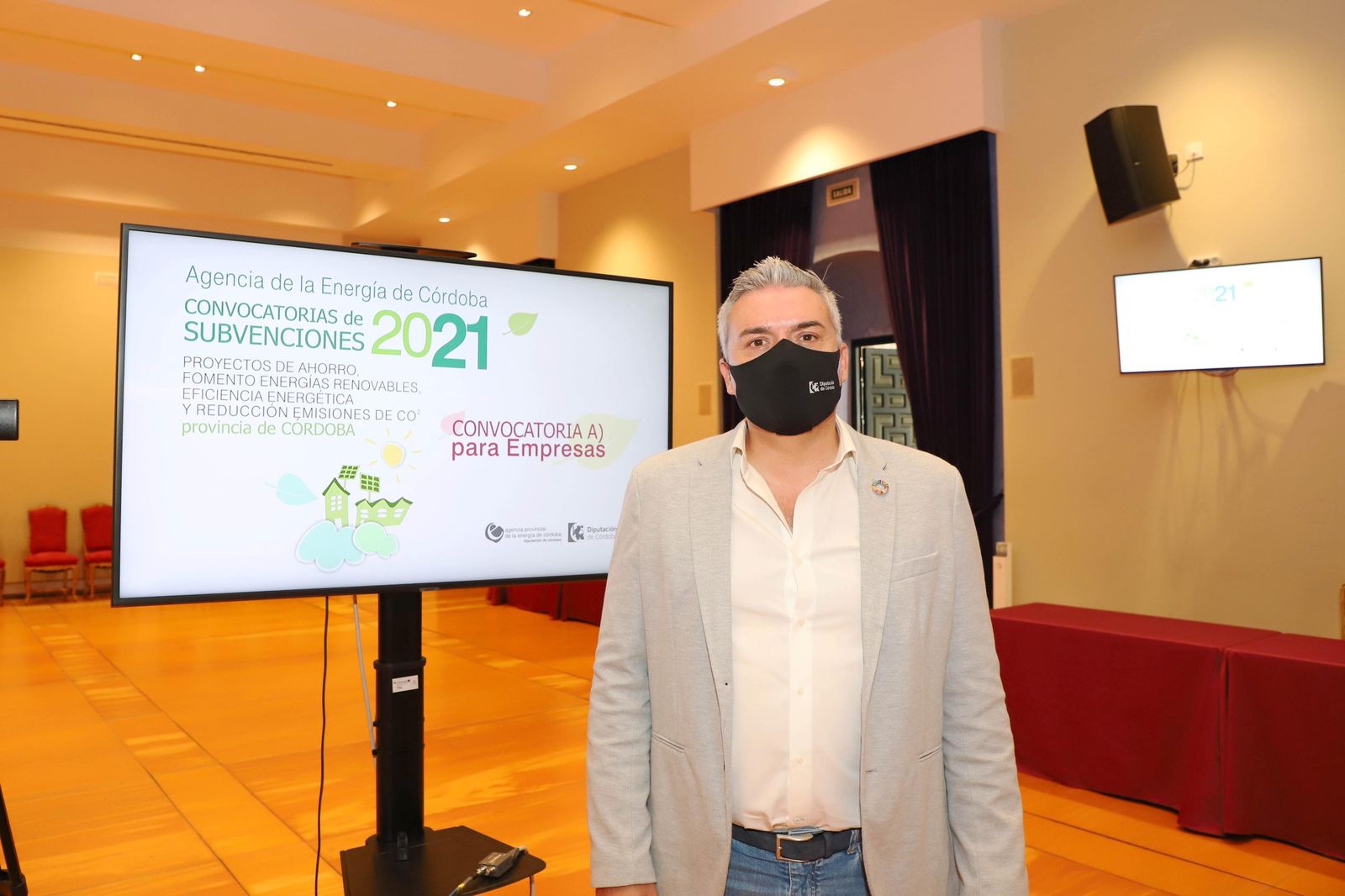 Víctor Montoro durante la rueda de prensa en el Palacio de la Merced.