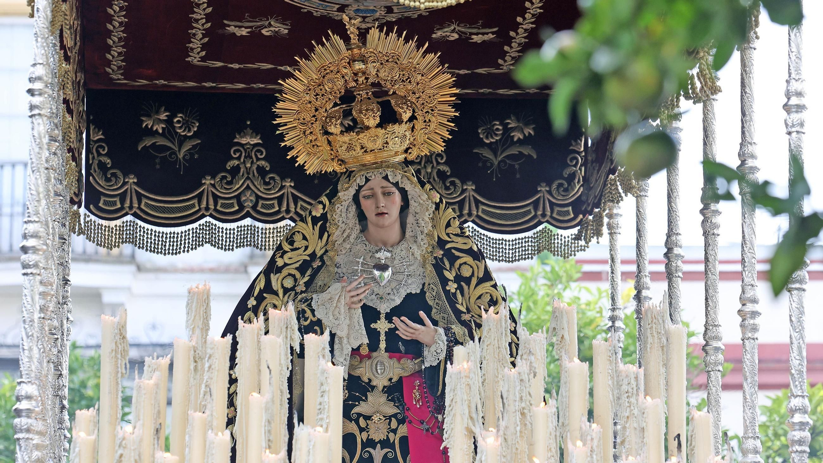 La imagen de Angustia de María Madre de la Iglesia, de la Hermandad de Pasión, durante la Magna Mariana del año pasado.