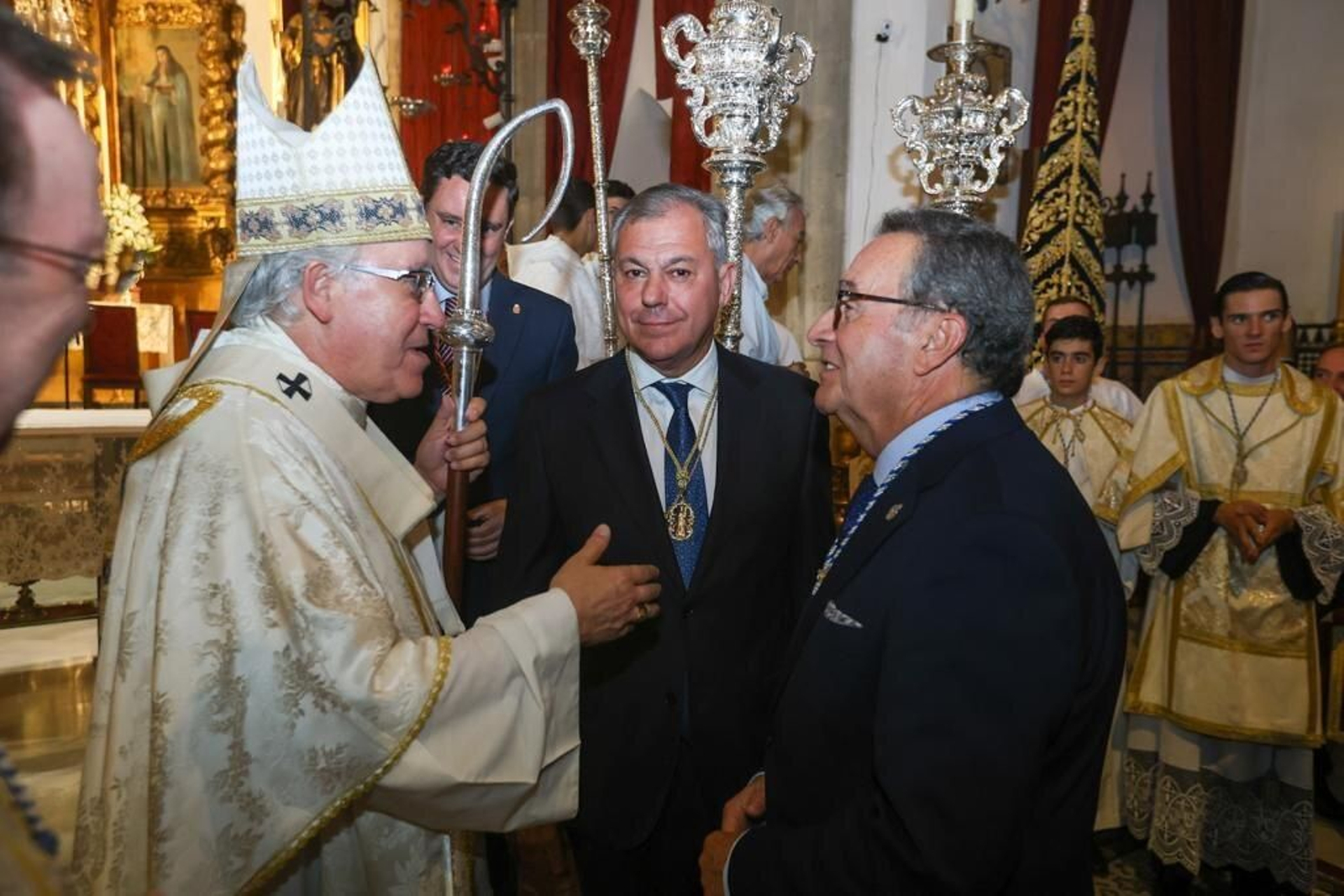 Meneses en la parroquia de San Julián durante la apertura del Año Jubilar