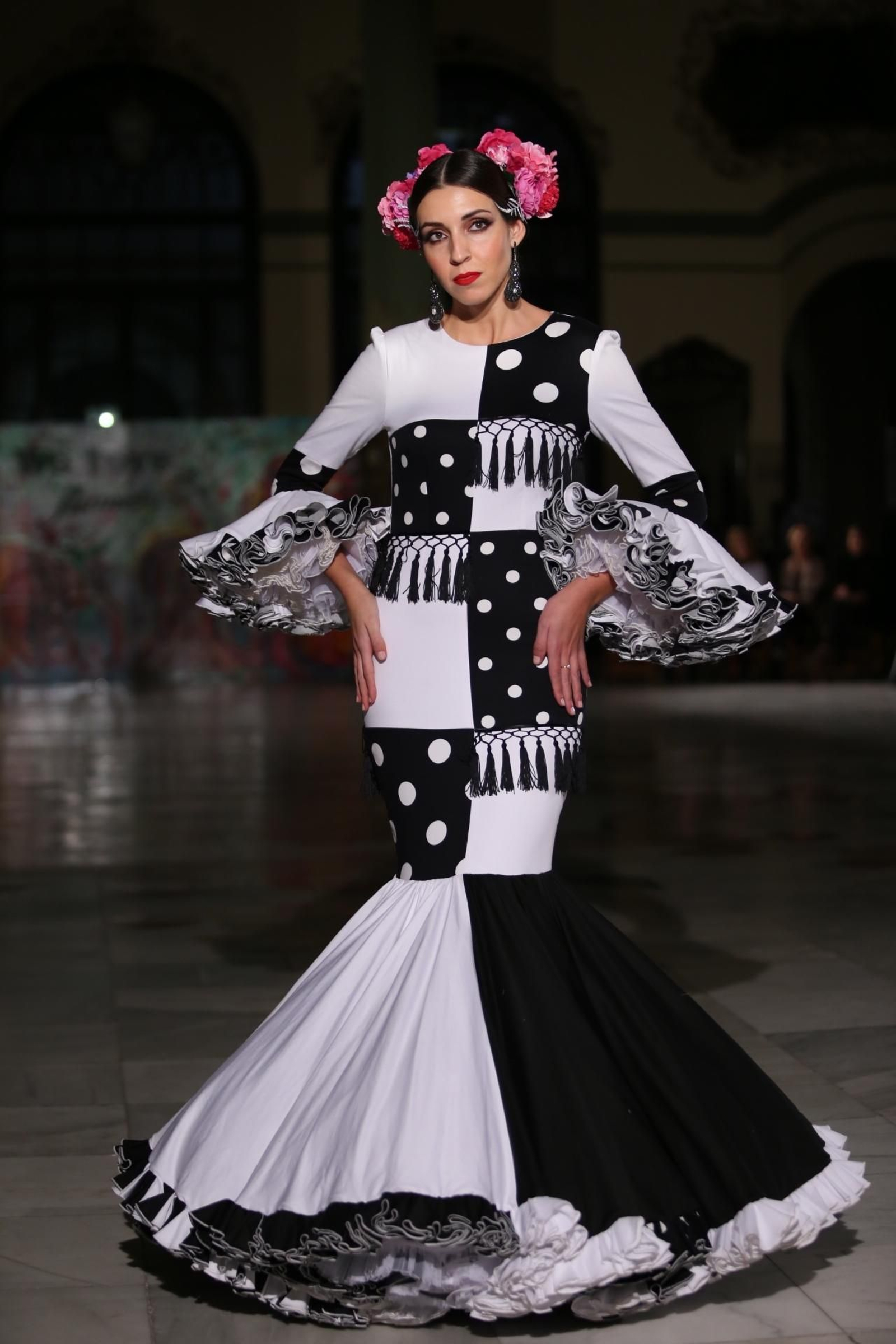 Desfile de Victoria García en Viva by We Love Flamenco, todas las fotos