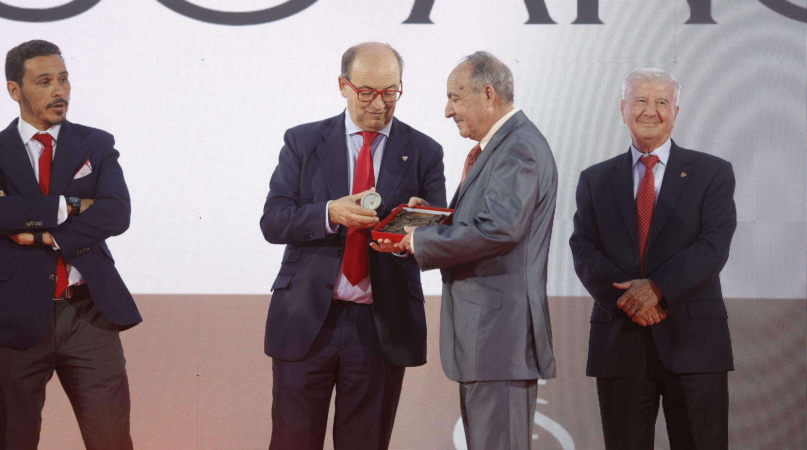 El acto 'Fieles de Nervión', en imágenes