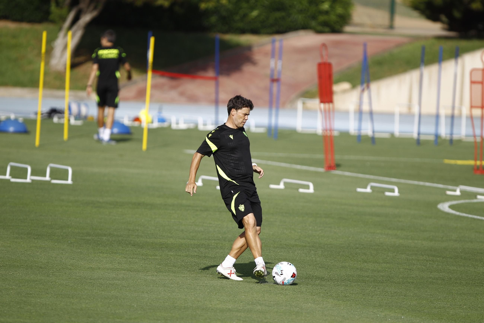 Primer entrenamiento de la Temporada 2025-2026 de la U.D. Almería, en imágenes