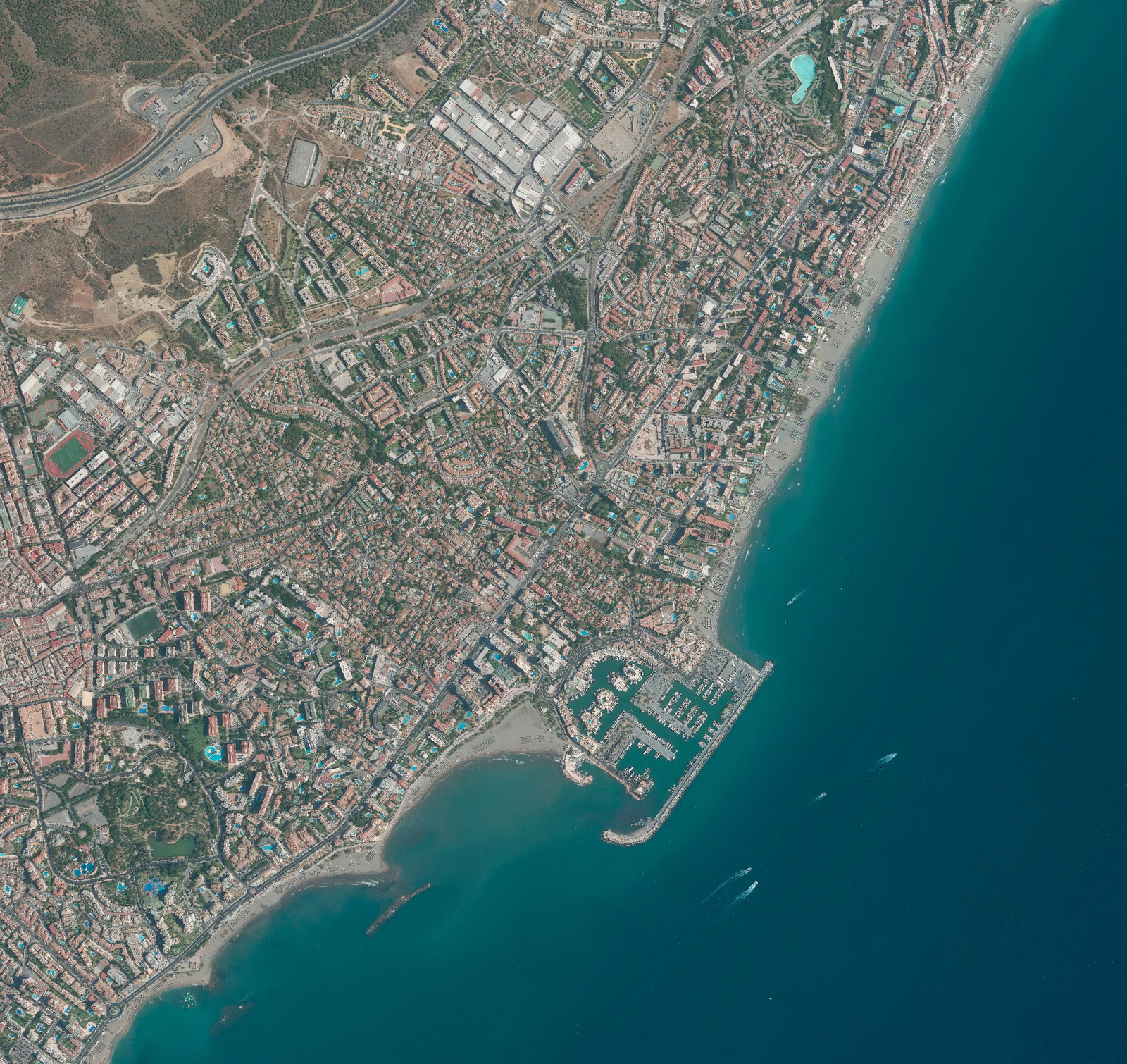 Vista aérea de Benalmádena 2019 Vista aérea de Benalmádena 2019