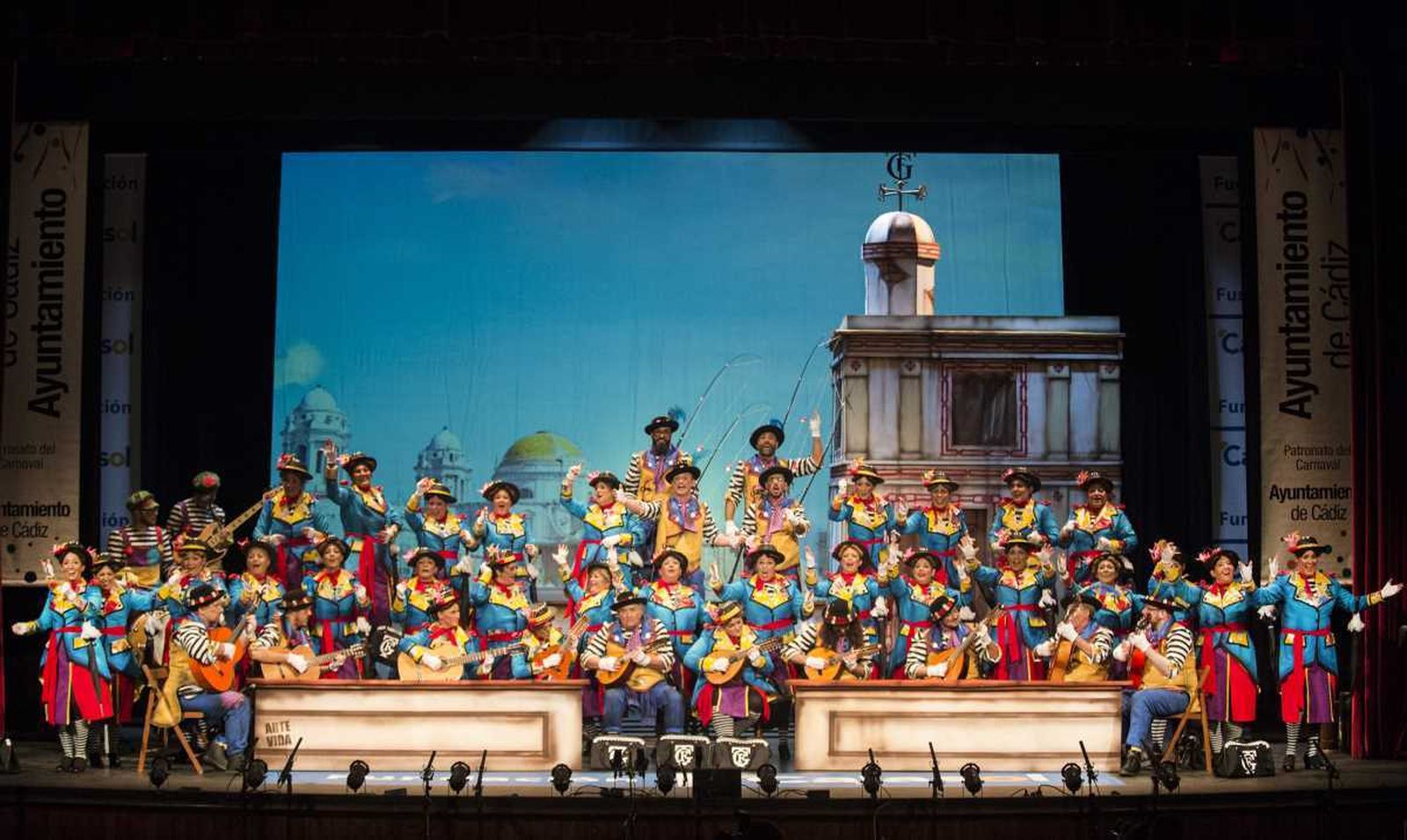 Las imágenes de la decimocuarta función clasificatoria