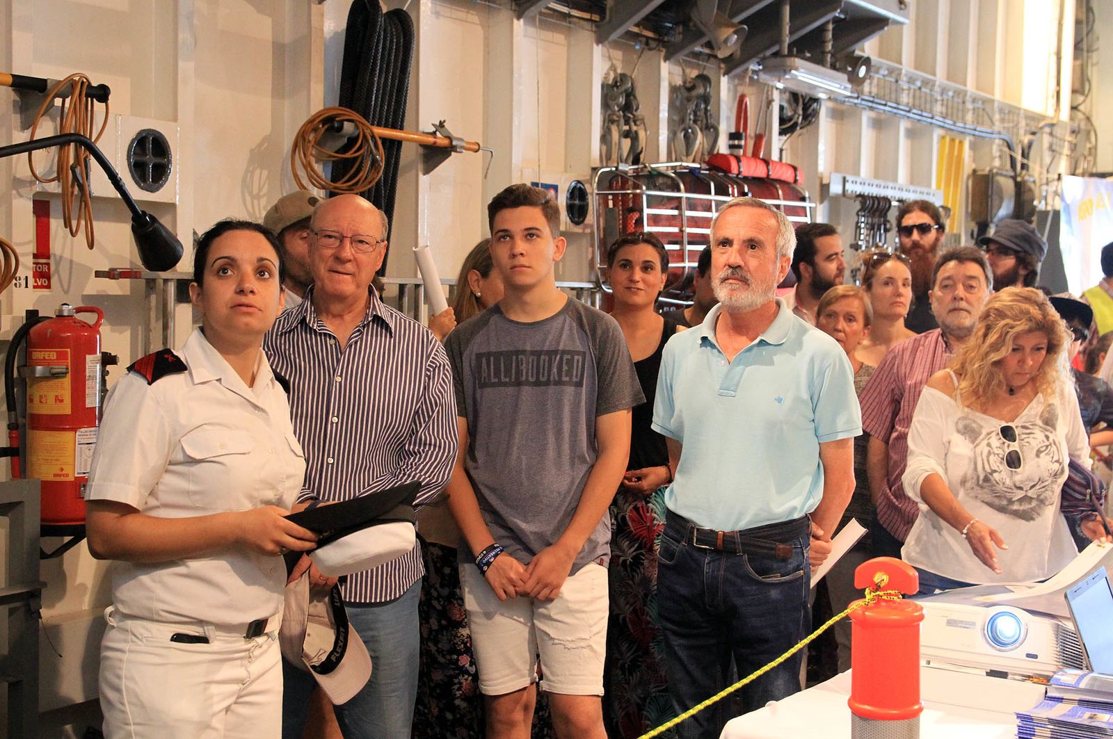 Imágenes de la Fragata Cristóbal Colón F-105