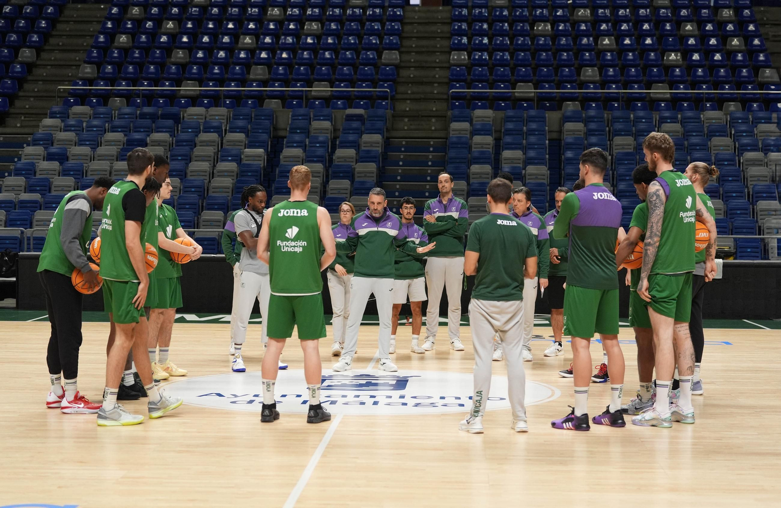 El Unicaja prepara el derbi andaluz con Alberto Díaz