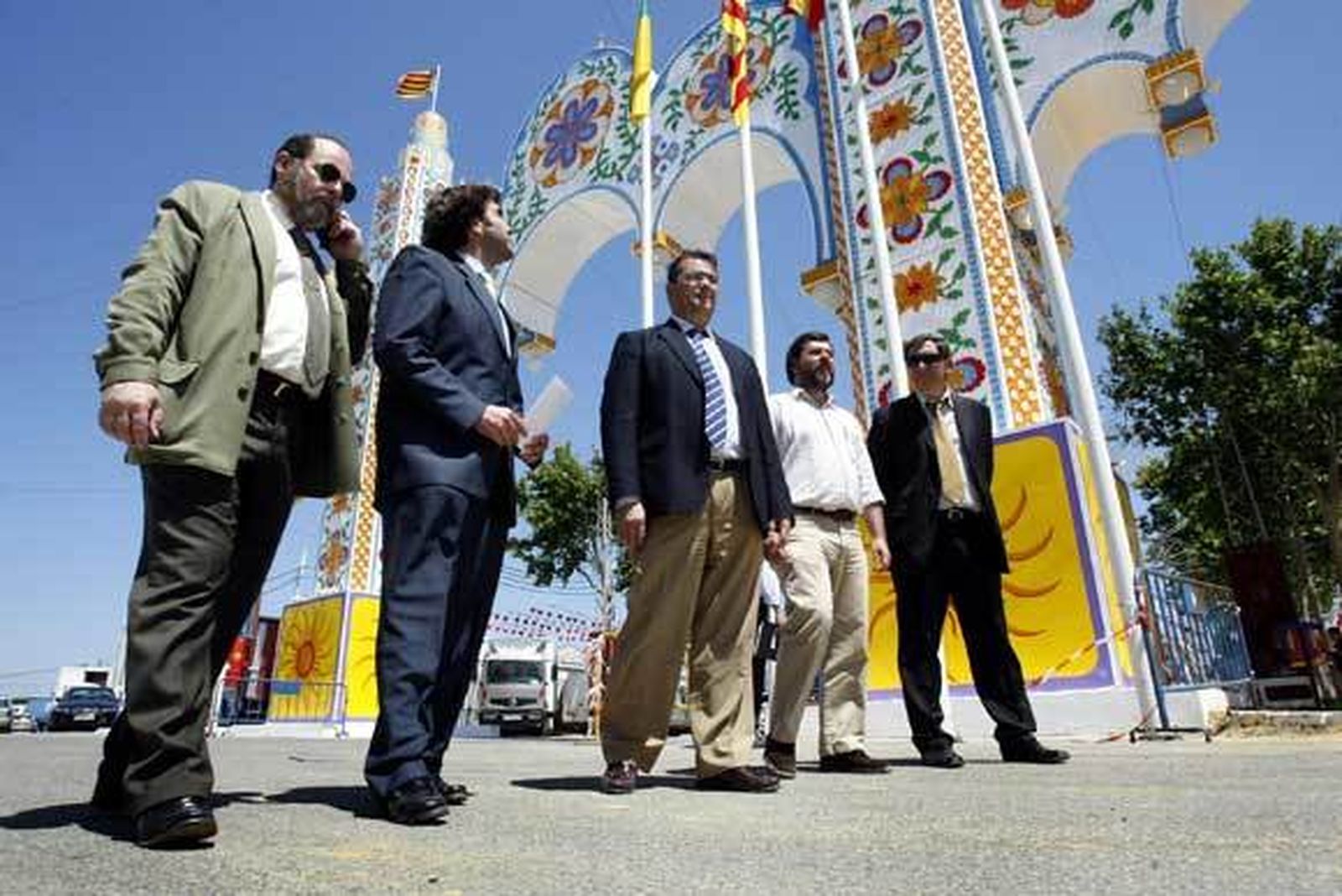 Esta noche comienza una Feria de Primavera con acento valenciano