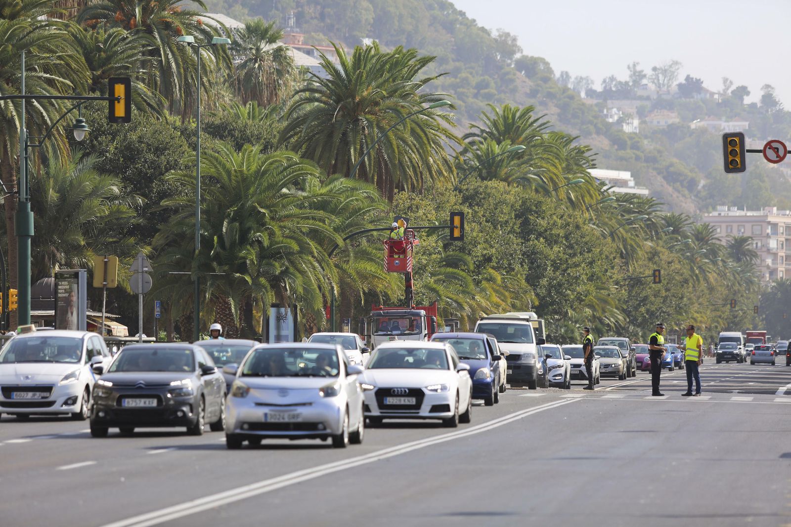 La Alameda Principal abierta al tráfico privado