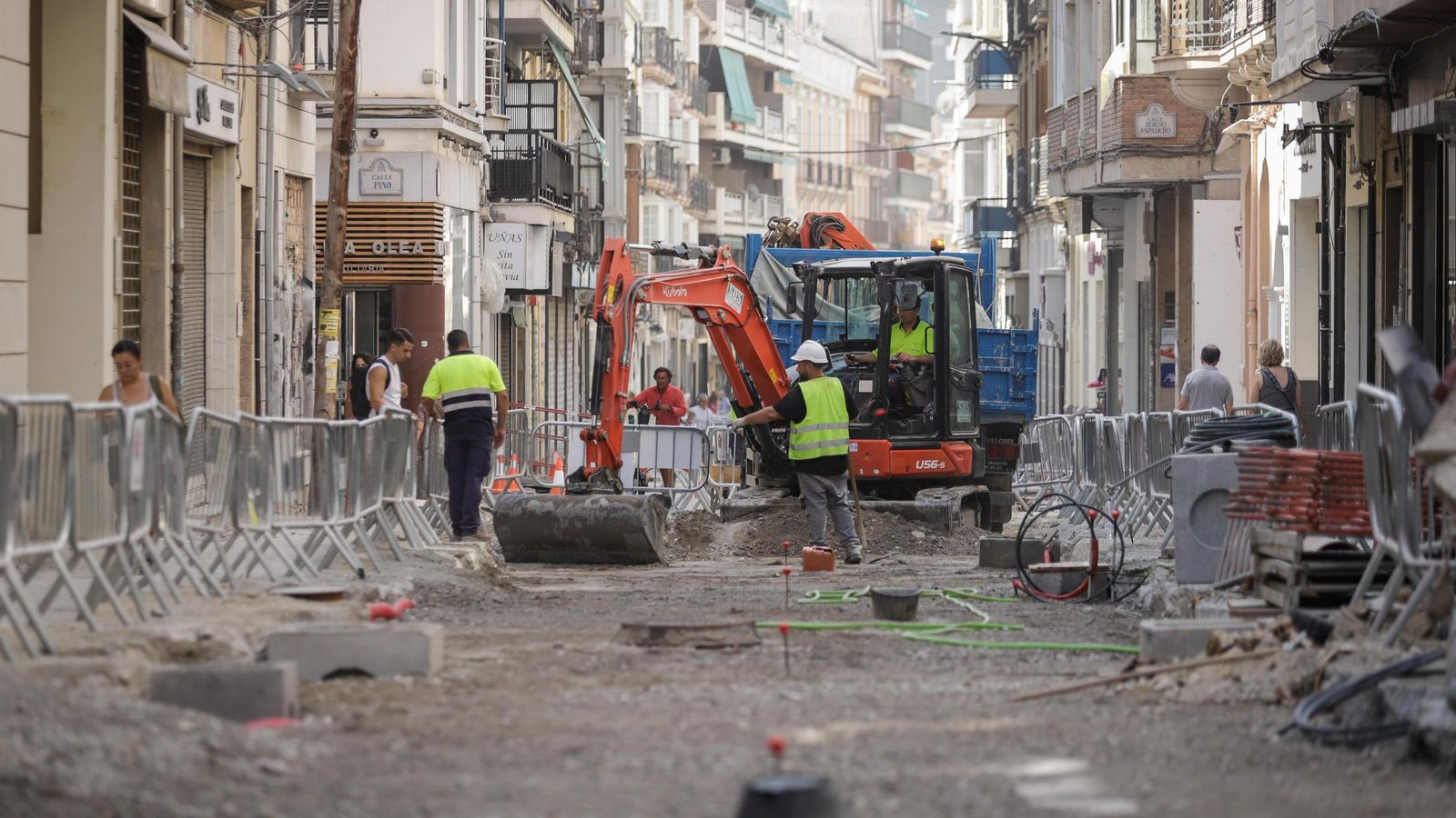 Calle San Antón, en obras.