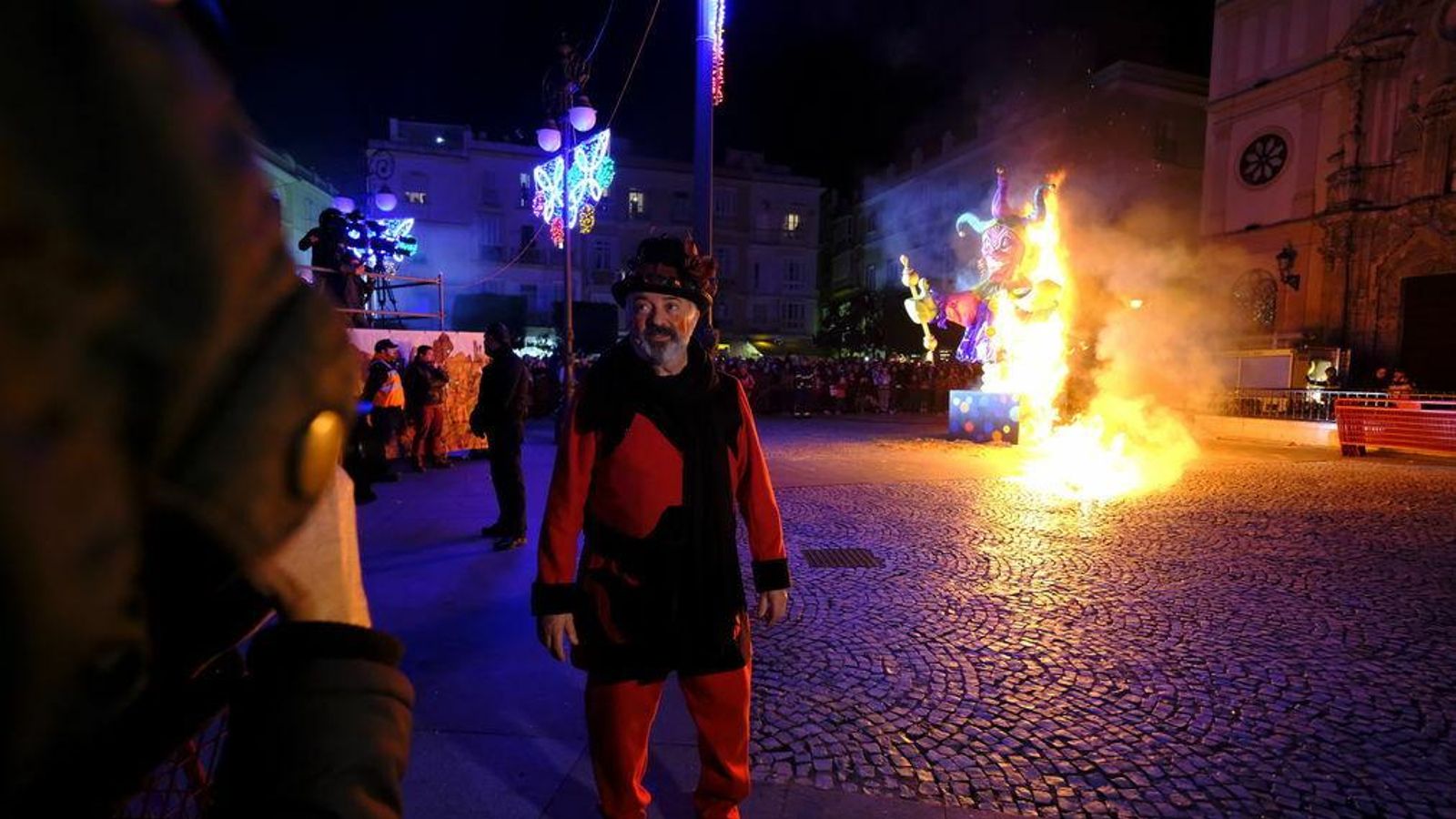 Antonio Martín, Gran Momo de 2018, tras la Quema del Dios Momo en San Antonio.