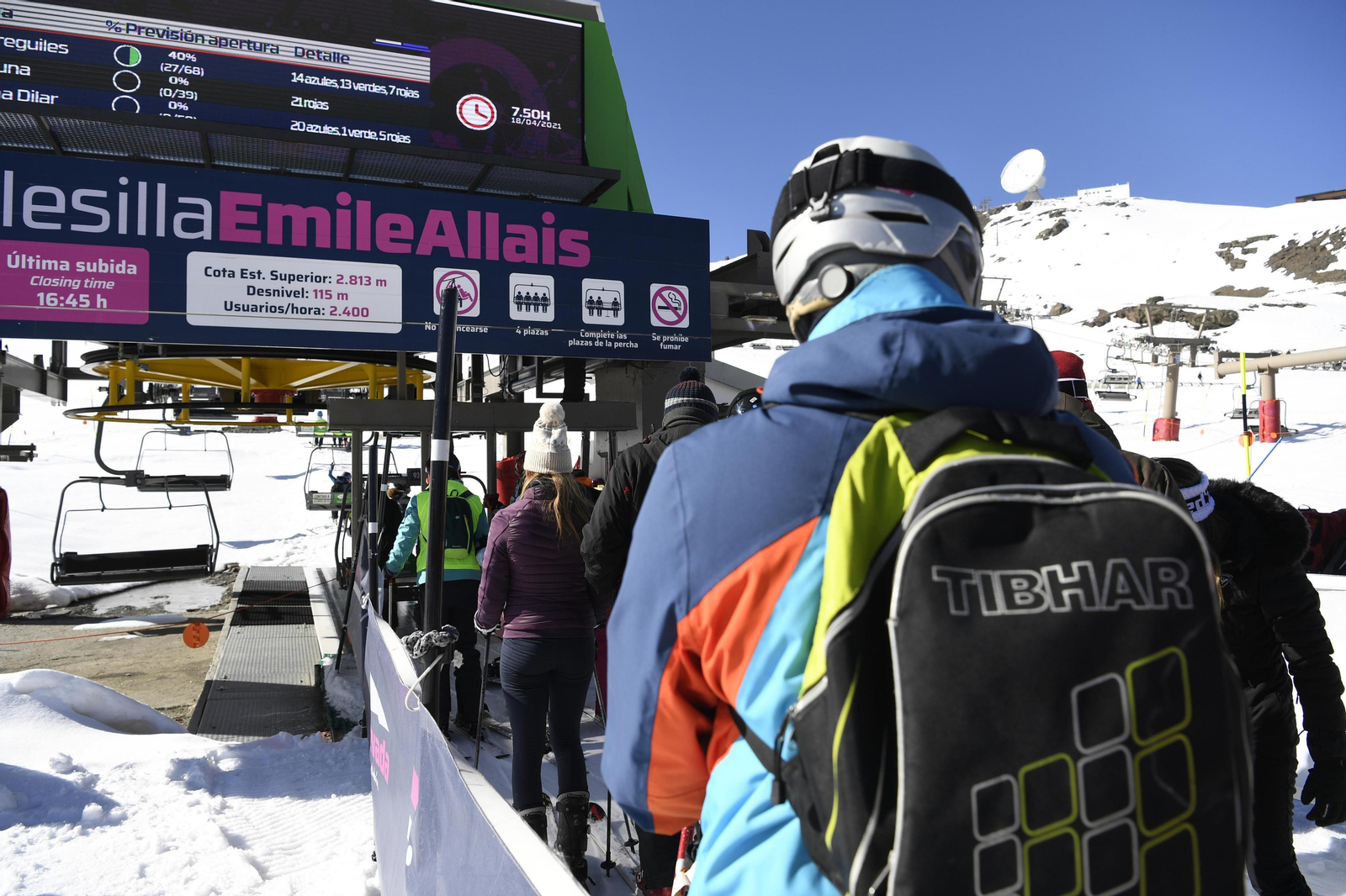 Fotos del último día de esquí en Sierra Nevada