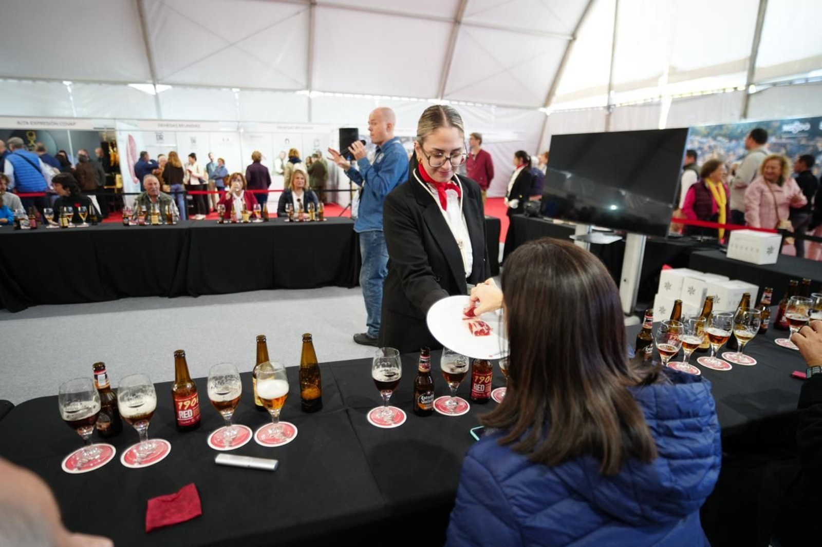 Las mejores imágenes del sábado de Feria del Jamón 100% Ibérico de Los Pedroches