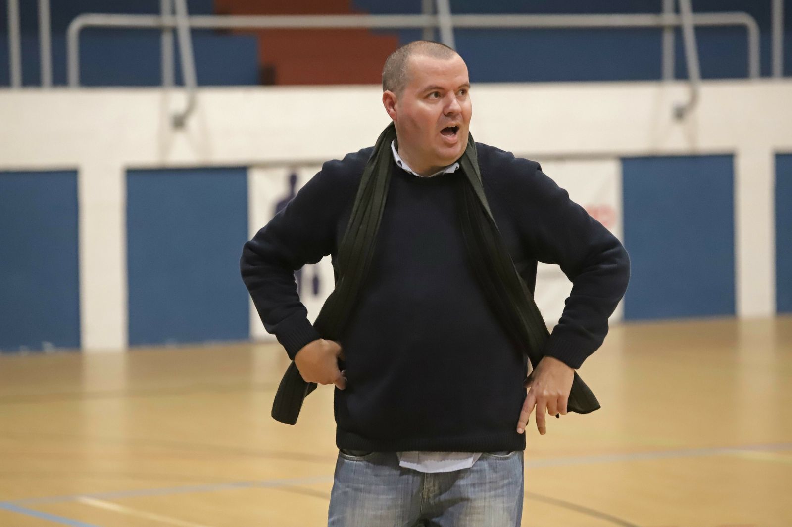 Vicente González, que pone fin a su tercera andadura en el banquillo de la ULB