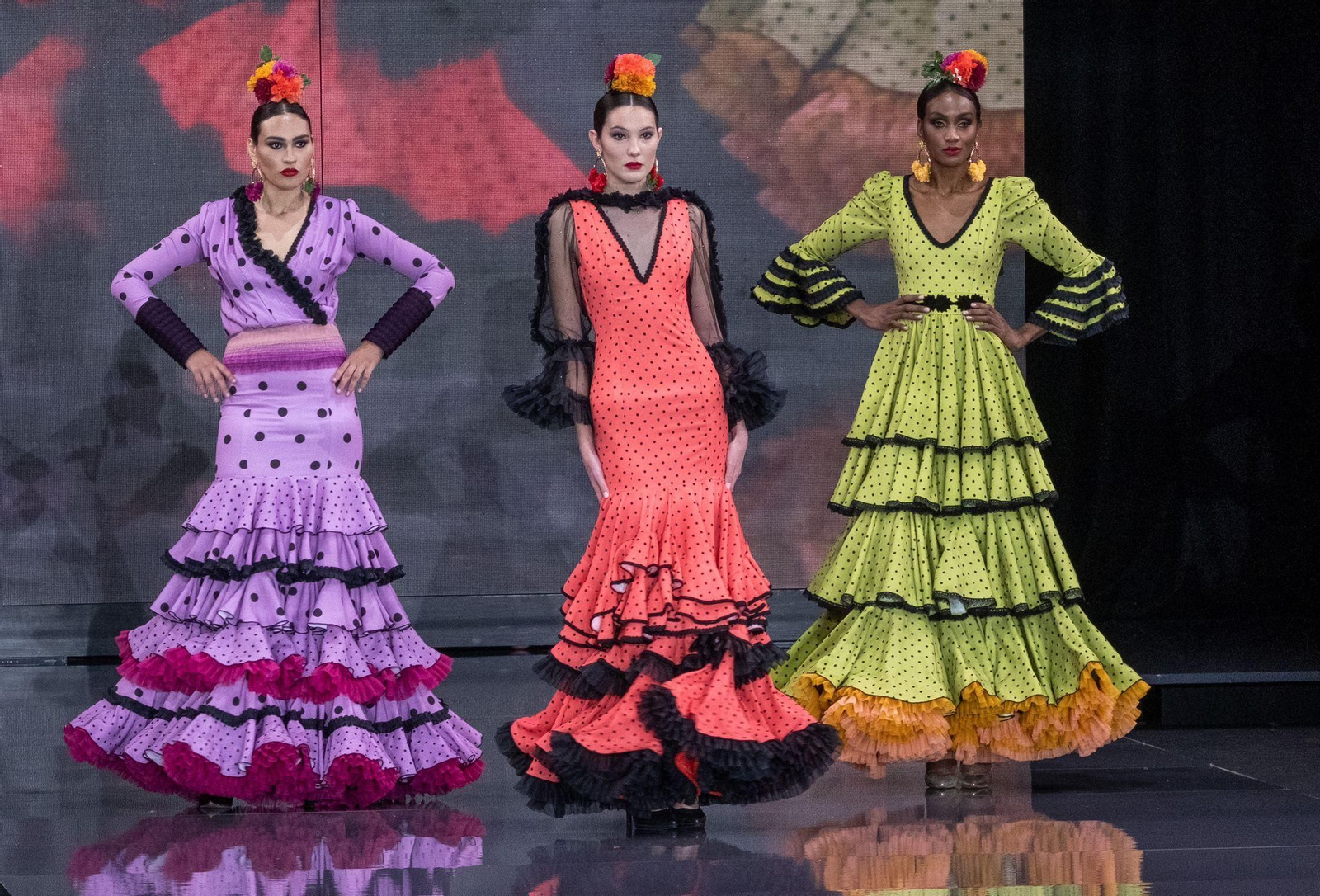 Así fue el desfile 'Huelva, camino y mar' en SIMOF
