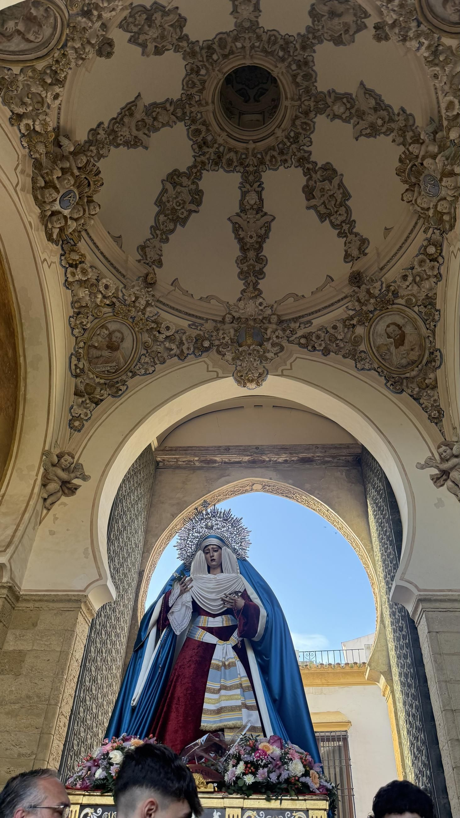 Las mejores fotos del traslado de la hermandad de la Agonía de Córdoba