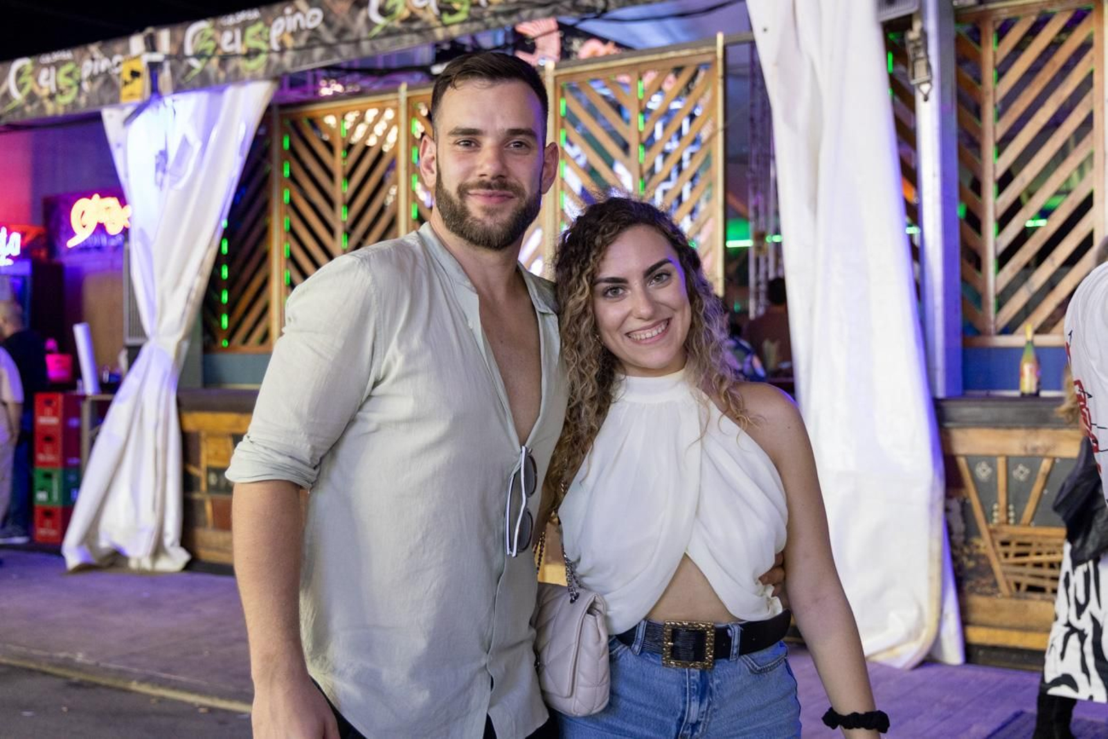 Los jiennenses disfrutan una noche más de la Feria de San Lucas