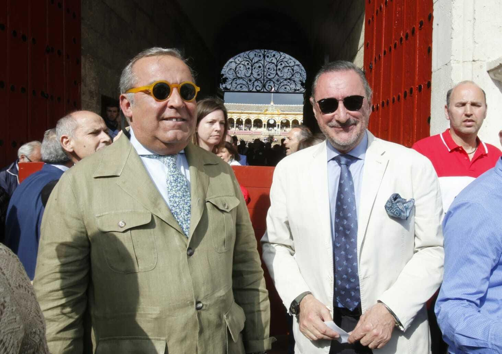 Las imágenes de la corrida de toros del Domingo de Resurrección en Sevilla