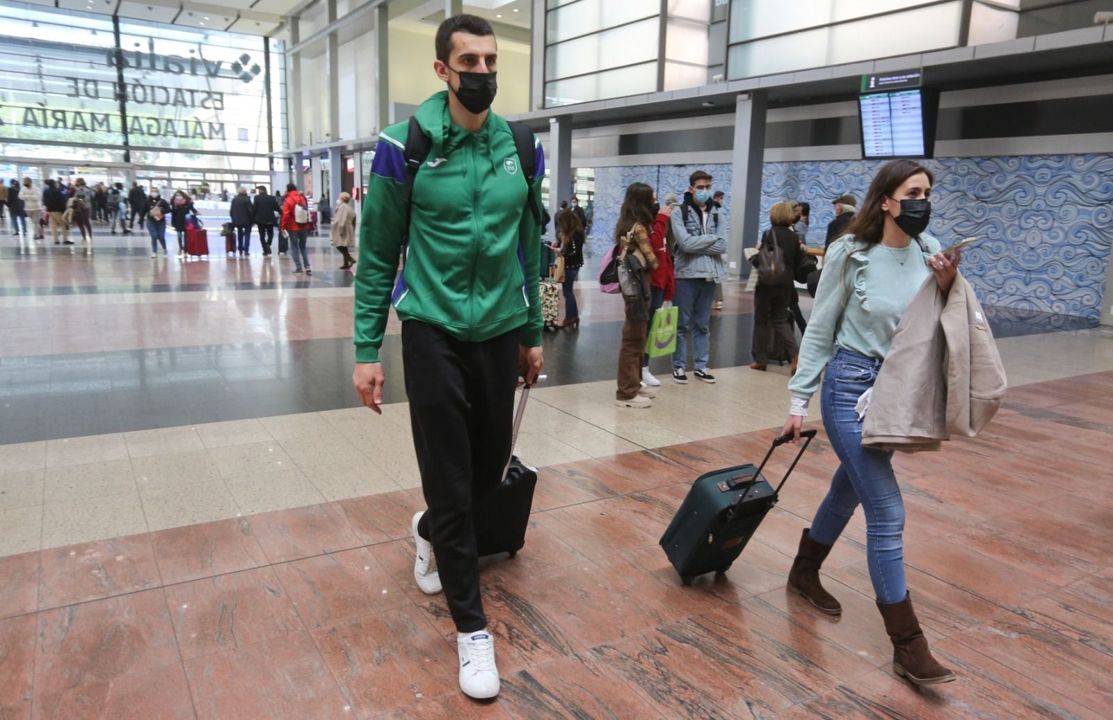 Málaga CF y Unicaja, en el mismo AVE a Zaragoza.