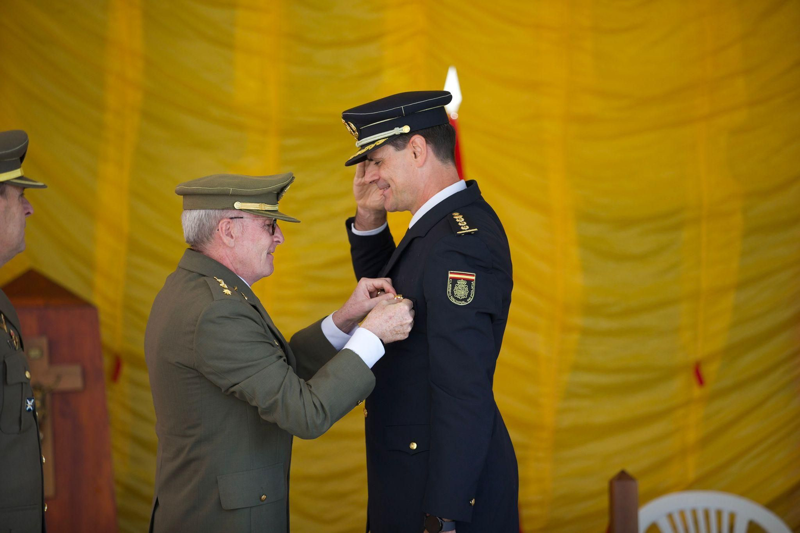 Todas las imágenes de la celebración del trigésimo aniversario de la creación de la Subdelegación de Defensa en Granada