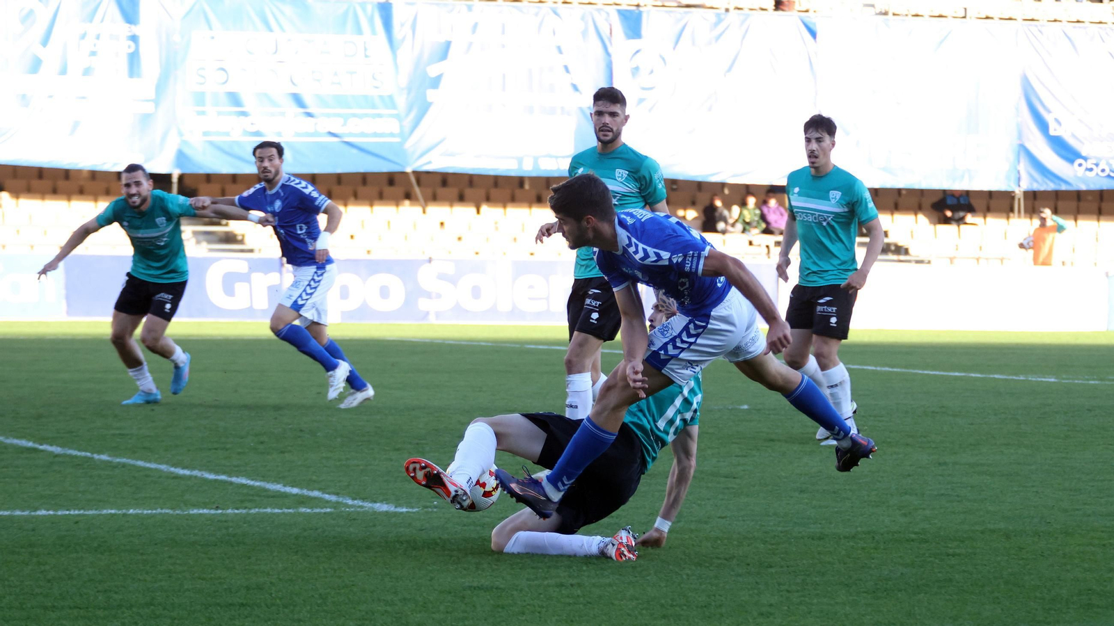 Imágenes del Xerez DFC contra el CF Villanovense en Chapín