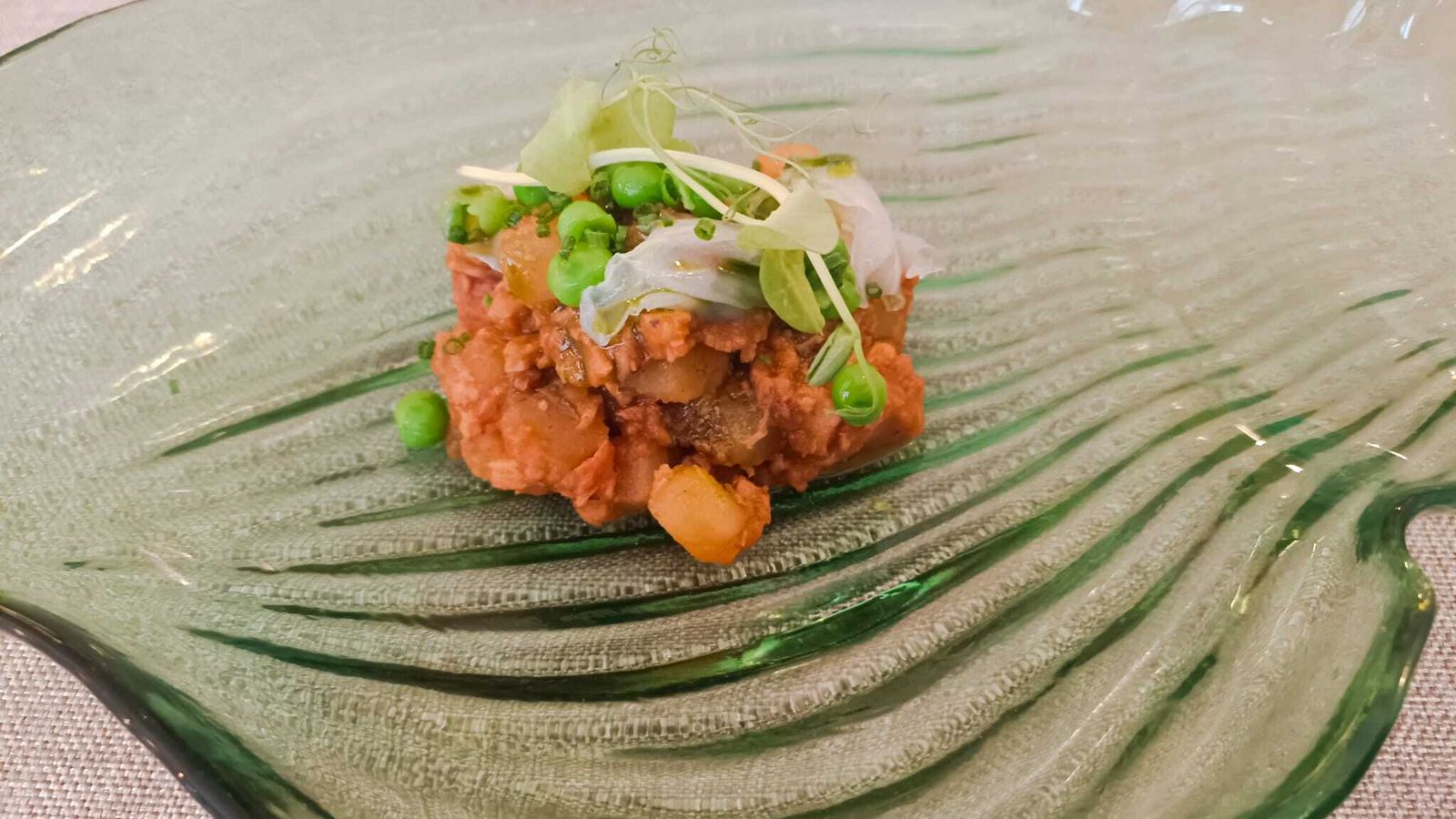 La particular versión de las papas con choco de Juan Andrés Morilla.