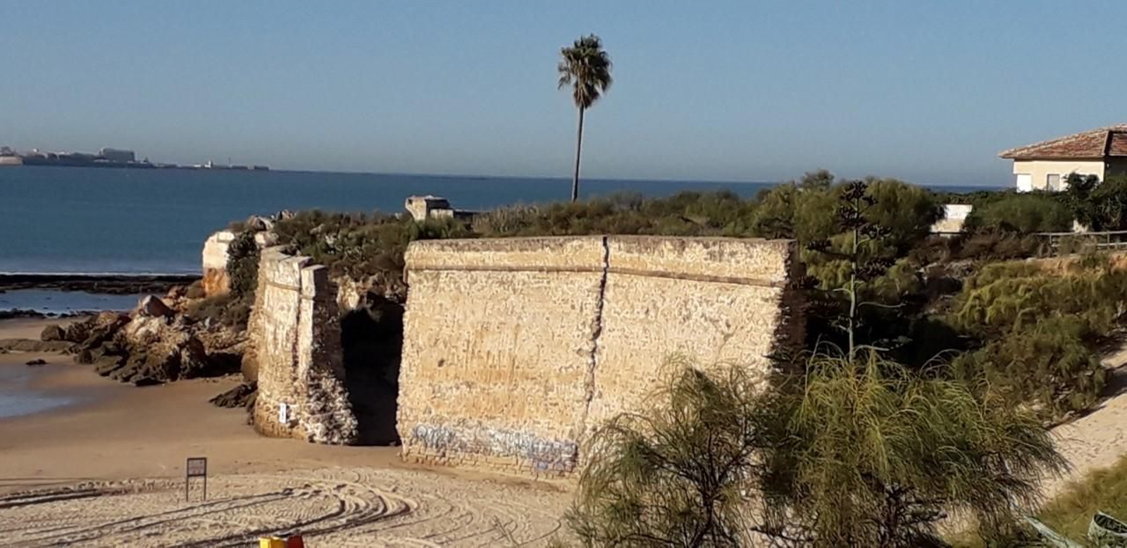 Una imagen de la muralla de Santa Catalina.