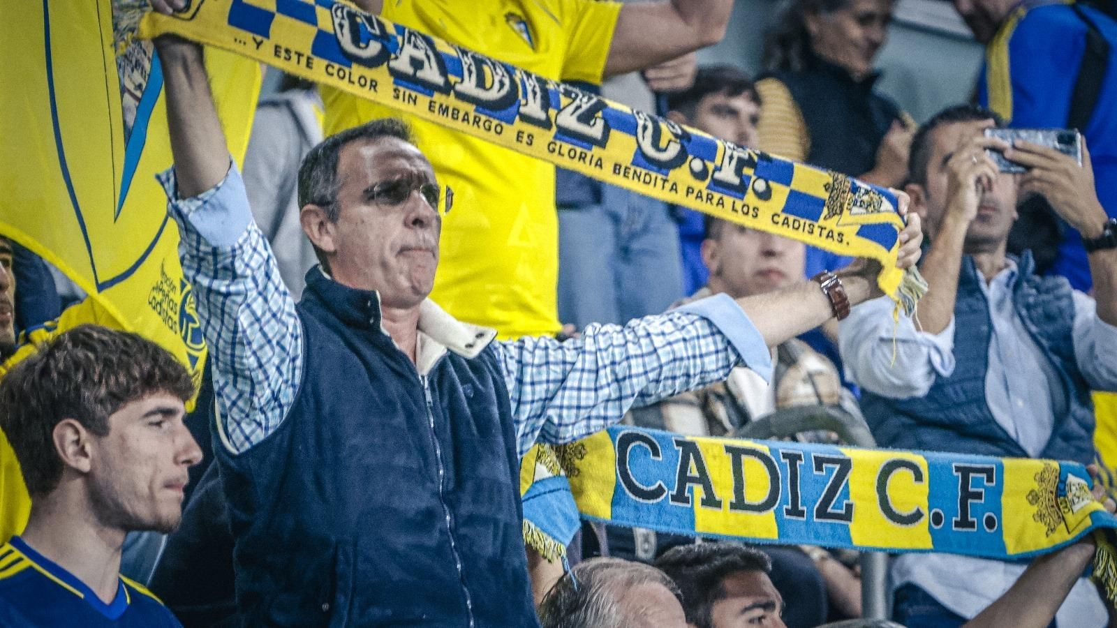 Búscate entre las imágenes del partido Cádiz Cf - Sevilla