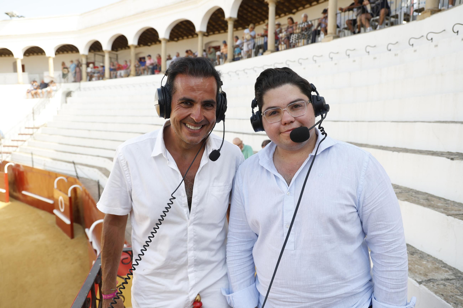 Búscate en la plaza de toros de San Roque durante la corrida de la Feria