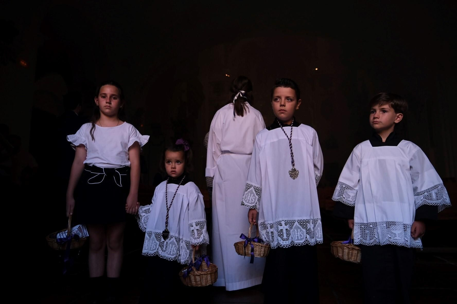 La procesión extraordinaria de la Quinta Angustia en Córdoba, en imágenes