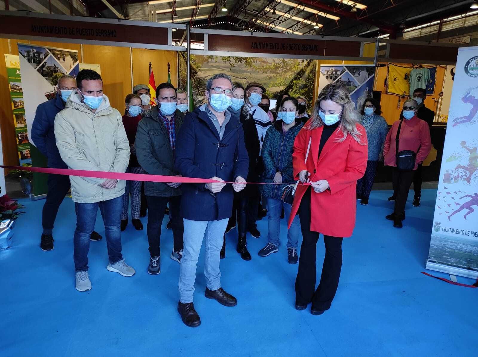 Inauguración por parte del alcalde de la Feria Gastronómica.