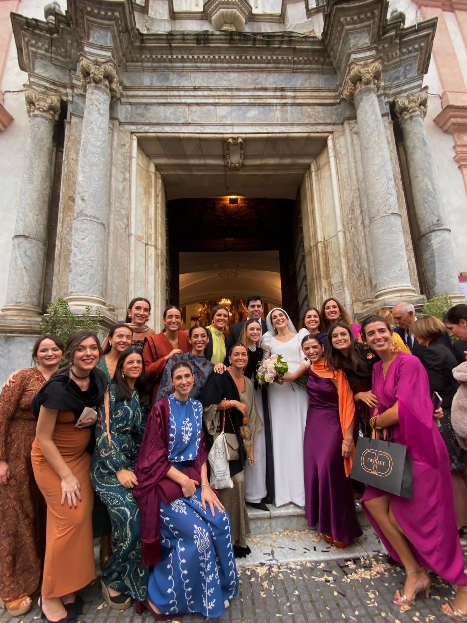 Marina Rodríguez-Arjona, Alba Olivares, María Castellá, Paloma Calvo, Ana Montesinos, Gracia Romaguera, Isabel Balbuena, Teresa Nestares, María López-Lavado, Marina Banco, Marta Salas, Lidia Carbonero, Marisol Zurita, Cristina de Santiago y María Campos.
