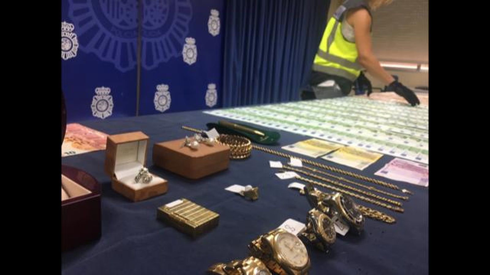 Alguno de los efectos intervenidos en la denominada operación Guadalquivir.