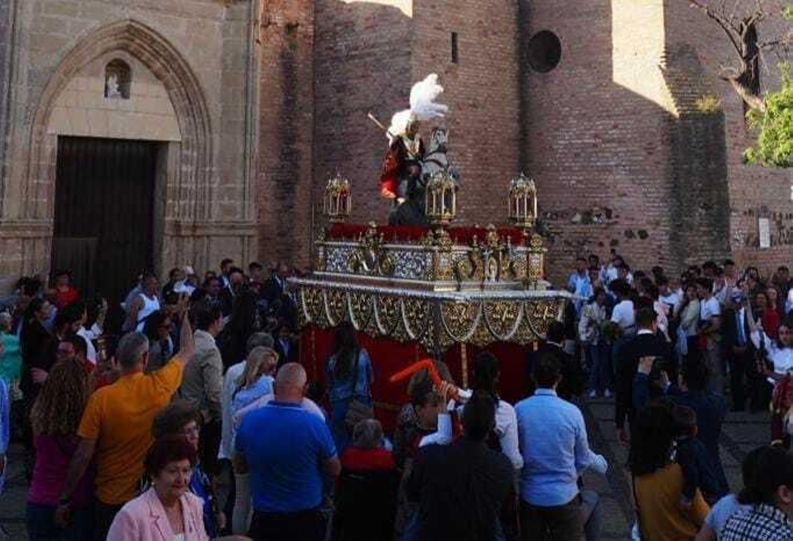 Procesión de San Jorge Mártir por las calles de Palos de la Frontera