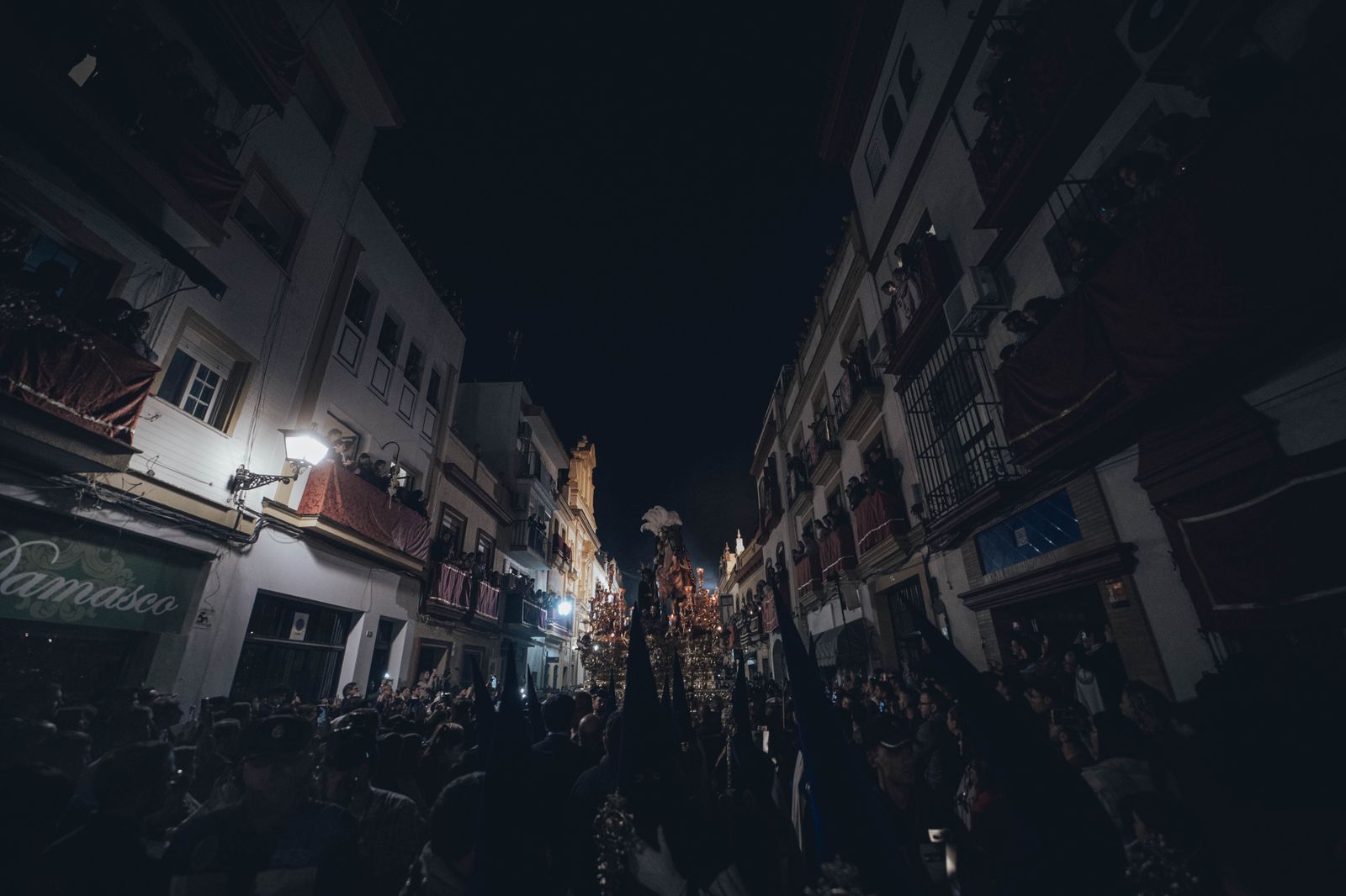 Las imágenes de la Hermandad de la Esperanza de Triana en la Semana Santa de Sevilla 2023