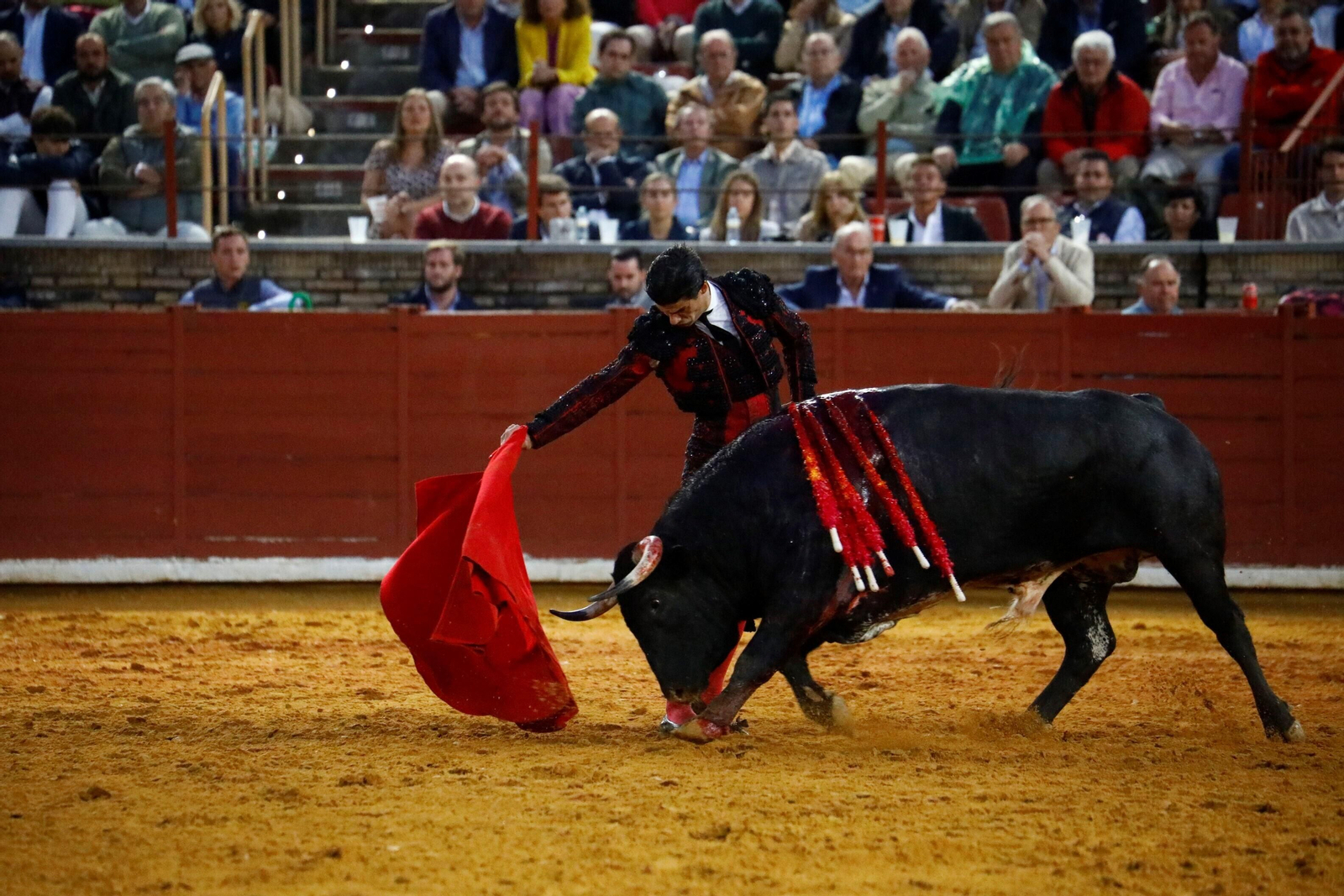 La última corrida de la Feria Taurina de Córdoba, en imágenes