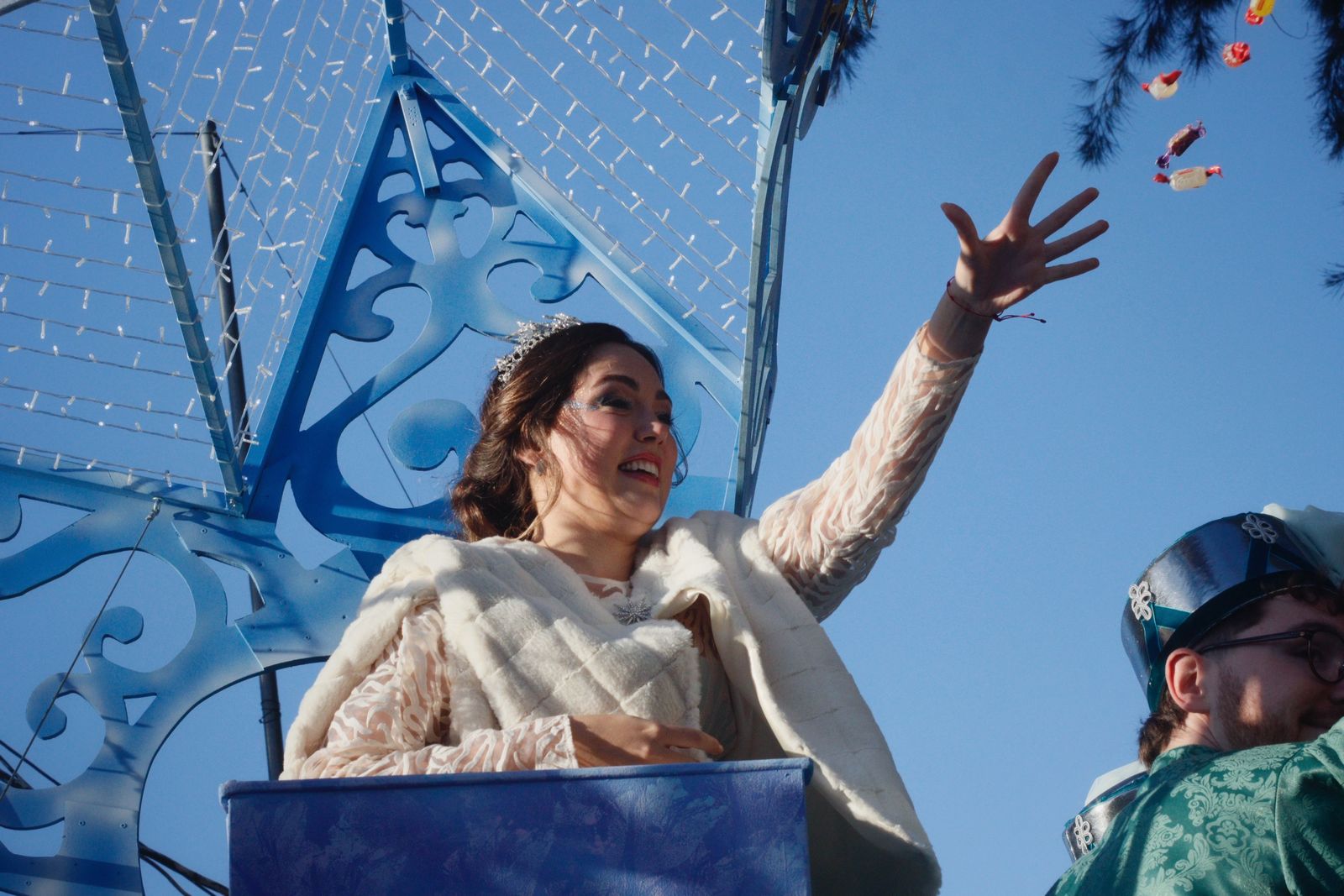 Las imágenes de la Cabalgata de Reyes Magos de Chiclana 2026