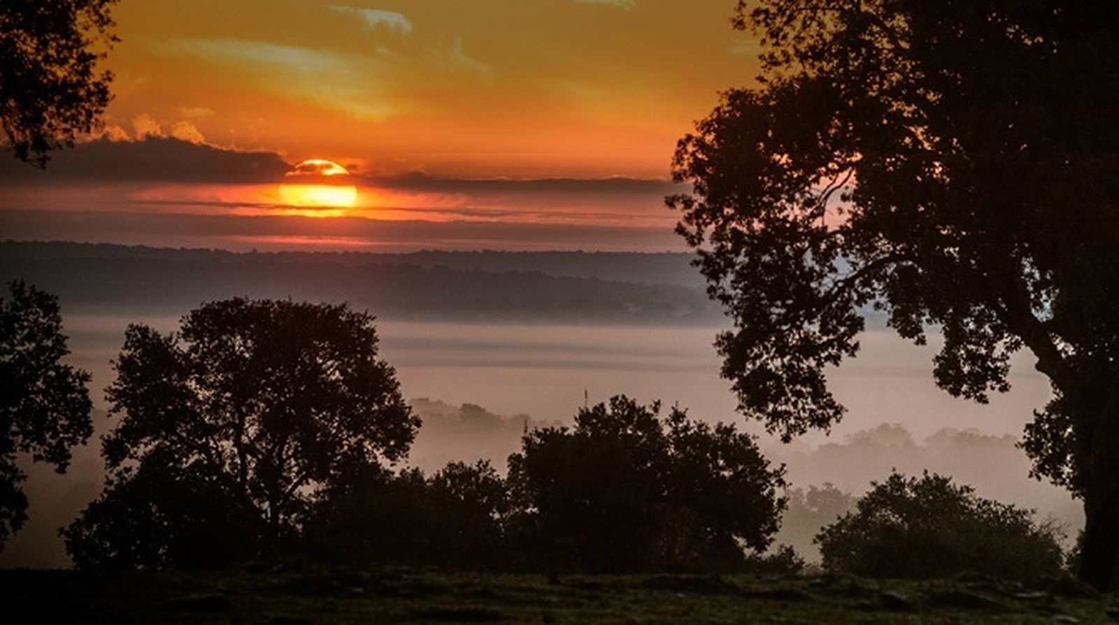 El atardecer en el pueblo más feliz de toda Andalucía