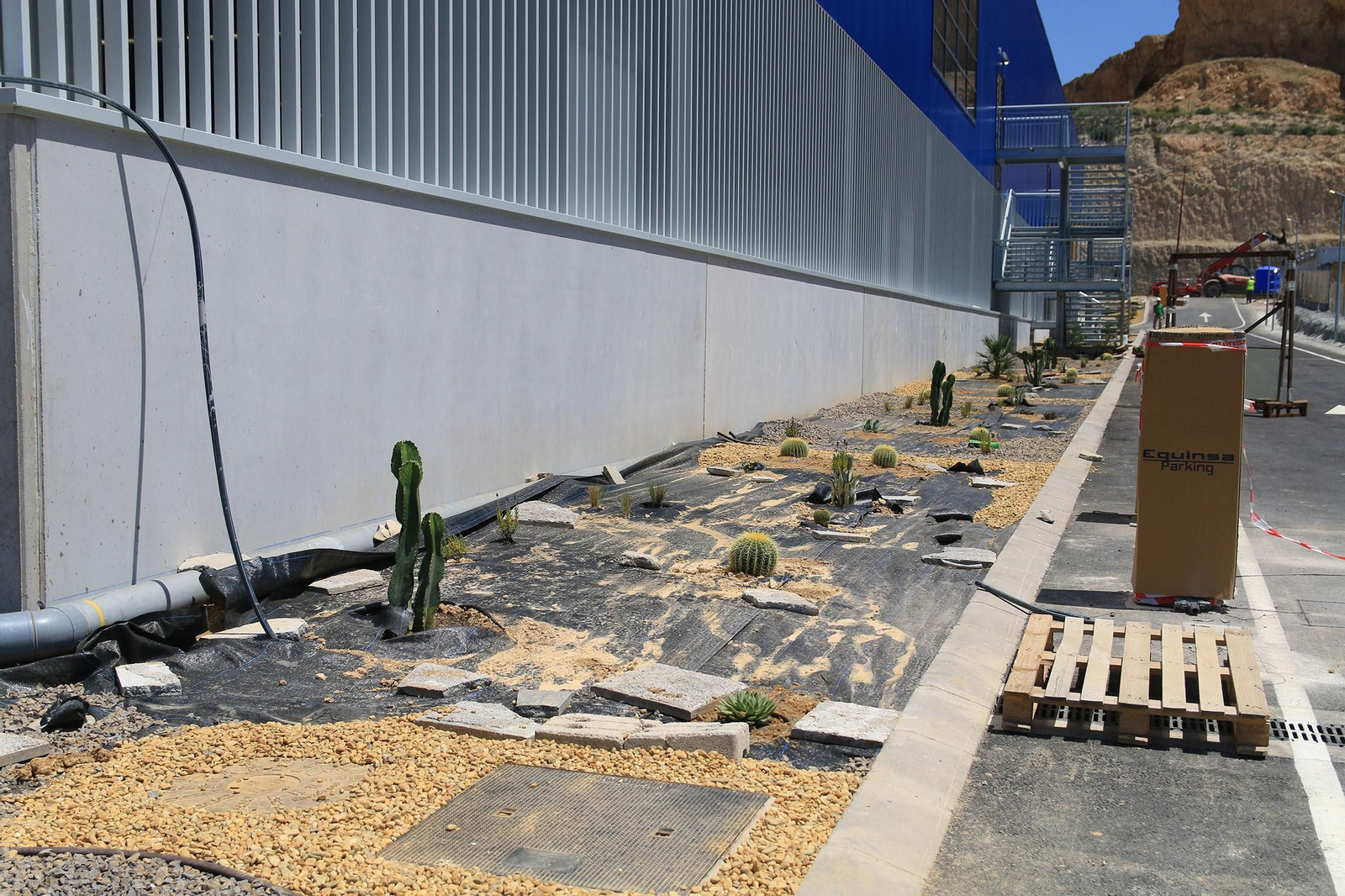 Últimos preparativos del Ikea antes de la inauguración