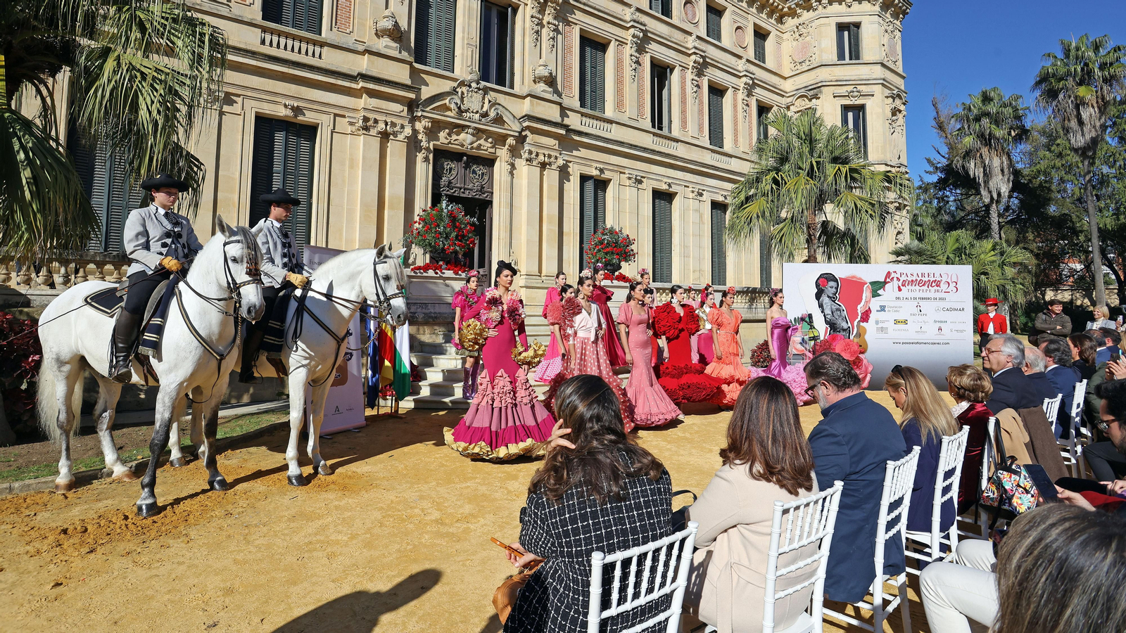 Presentación de la Pasarela Flamenca Tio Pepe 2023 en la REAAE de Jerez