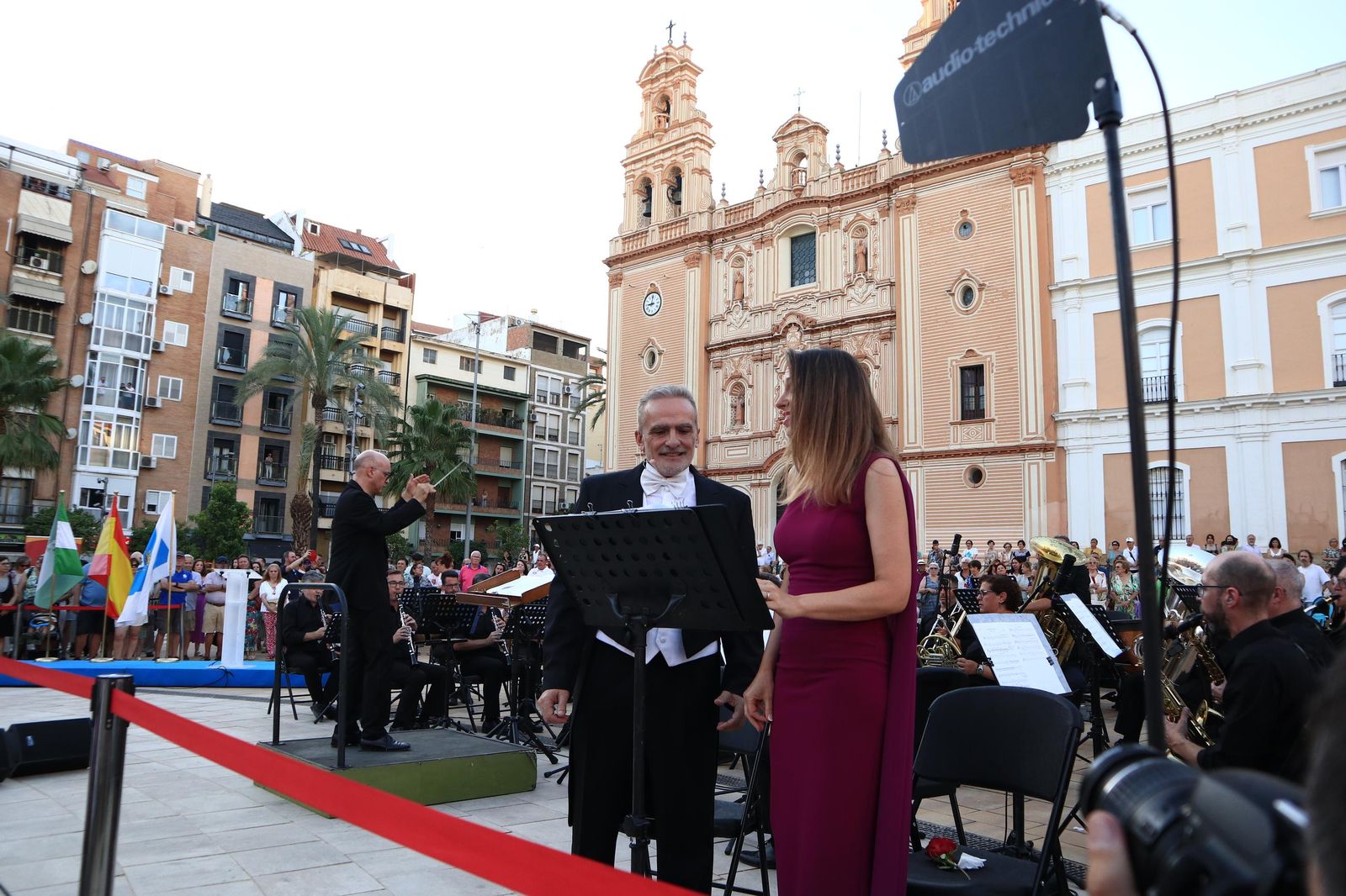 Inauguración de la Plaza de La Merced de Huelva en imágenes