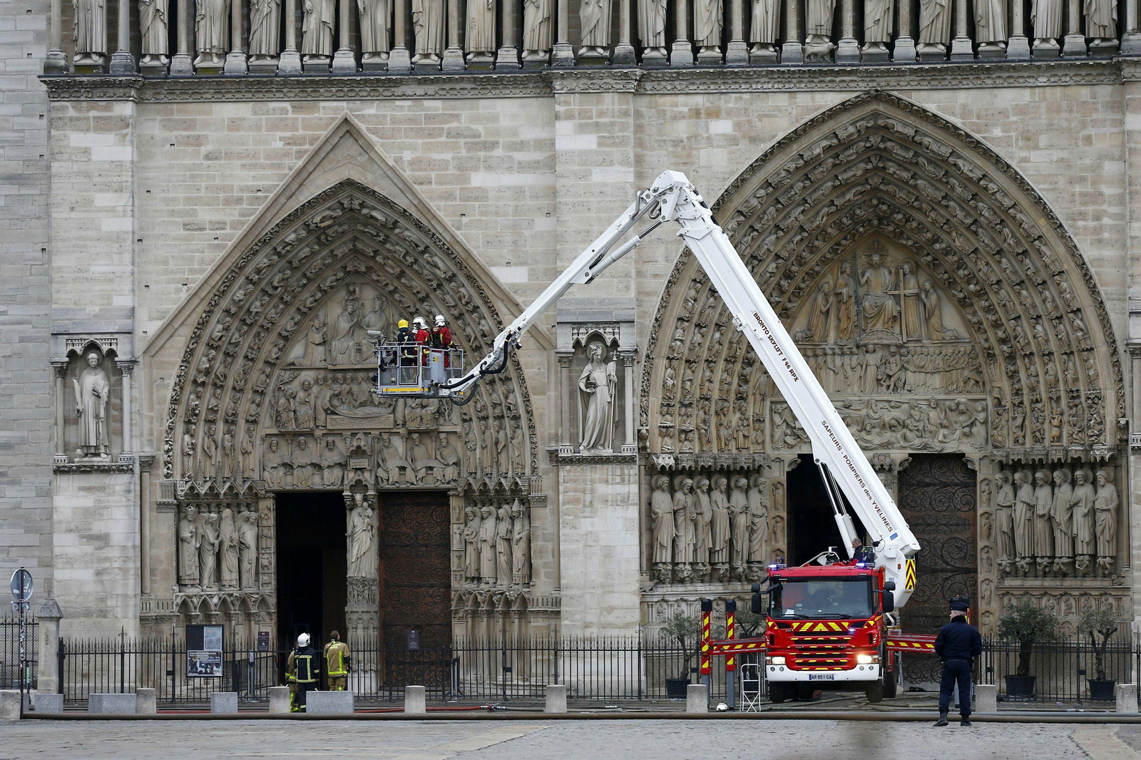 Las imágenes de Notre Dame tras la tragedia