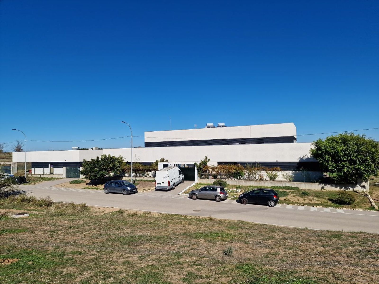 Una imagen del Centro de Emergencia Social de La Florida, que lleva dos años cerrado.