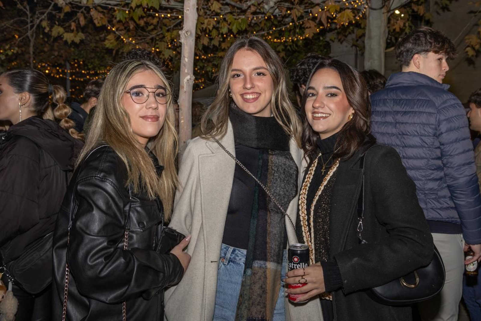 Zambomba de la Hermandad de la Buena Muerte y actuación de Maria Soledad