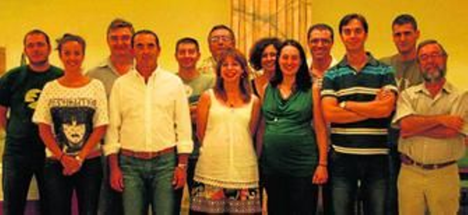 Algunos de los miembros fundacionales de Andatic; en el centro, derecha, Mª del Mar Serón, presidenta de la asociación.